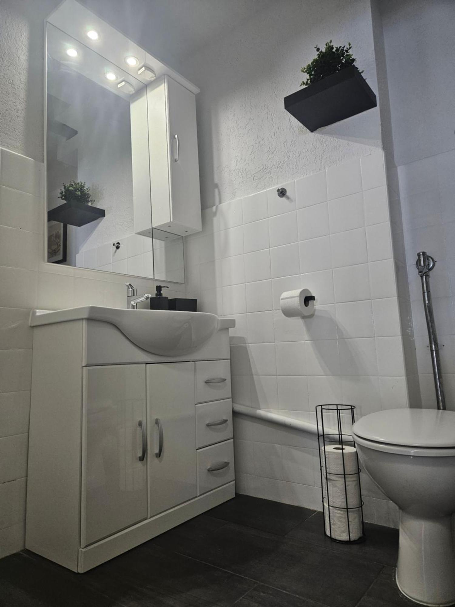 Feelhome City Apartment BRE Esterno foto